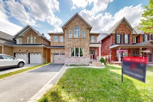 204 Everett St, Markham, ON, L6E1H2 | Card Image