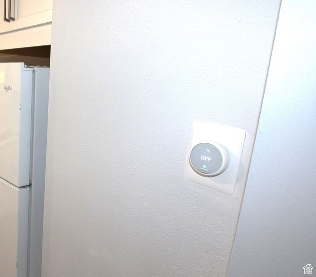 Detailed view of freestanding refrigerator | Image 14