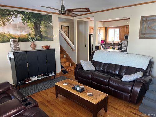 13560 Aston St, Romulus, MI, 48174-1012 | Card Image