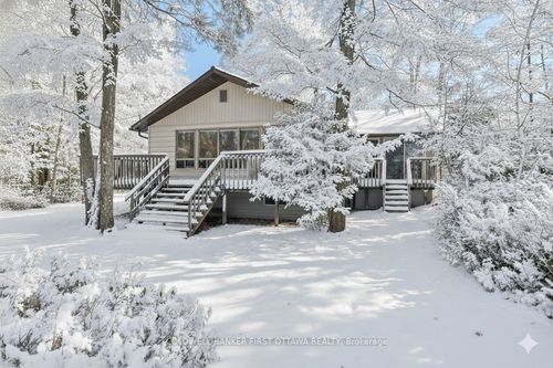 2234A Grindstone Lake Rd, Plevna, ON, K0H2M0 | Card Image