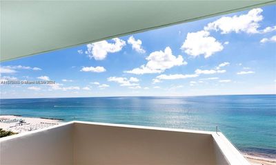 1747 - 2899 Collins Ave, Condo with 1 bedrooms, 1 bathrooms and null parking in Miami Beach FL | Image 1