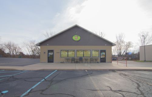 6907 Sears Dr, Portage, MI, 49024-3615 | Card Image