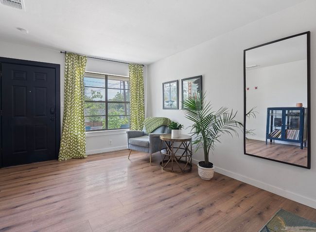 Bright, open living room | Image 4