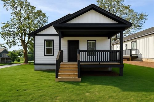 1013 Armstrong Ave, Kansas City, KS, 66102-4442 | Card Image