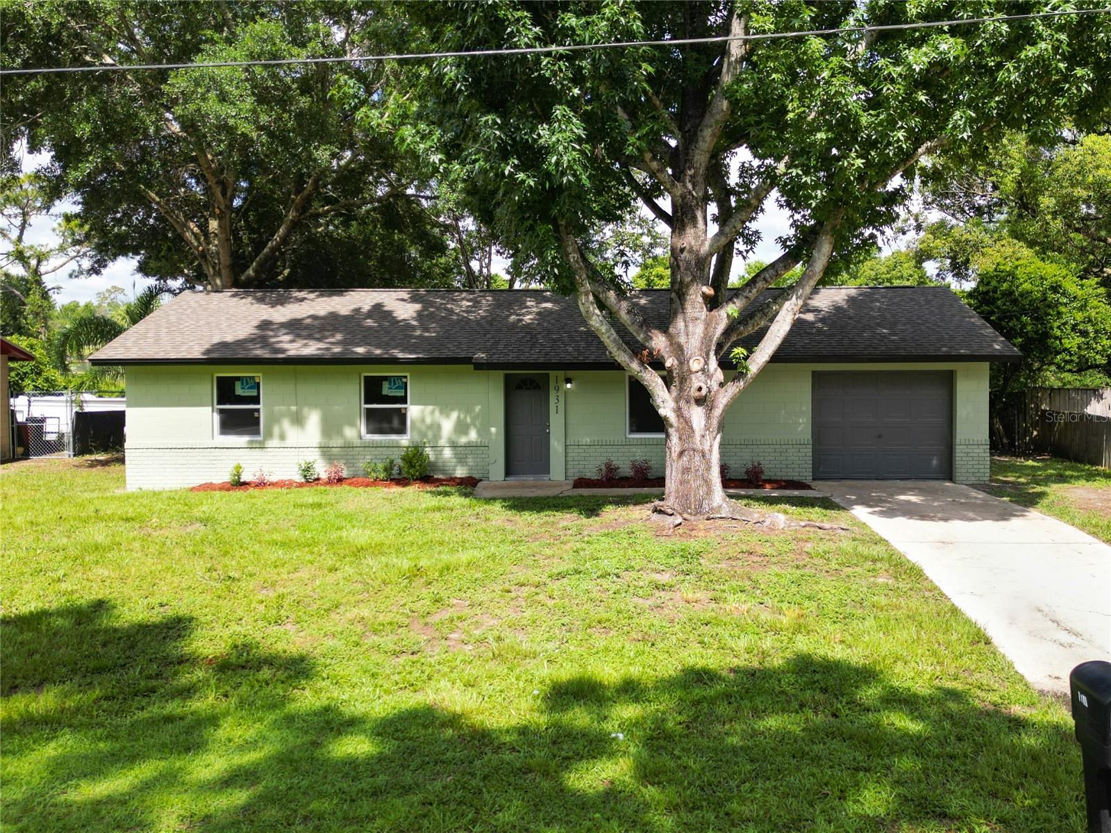 Pecan Dr, Orange City, FL 32763