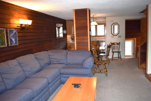 32-32 Mountain View Dr, Cambridge, VT, 05444-4480 | Card Image