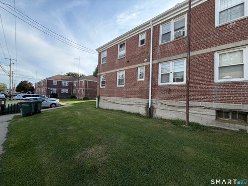 bld-93-apt-25-325 N Bishop Ave, Bridgeport, CT, 06610-2446 | Card Image