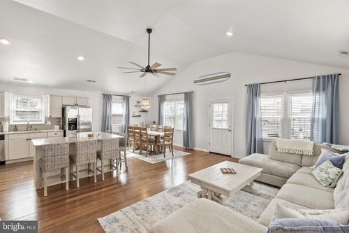 b-1527 Bay Ave, OCEAN CITY, NJ, 08226-3151 | Card Image