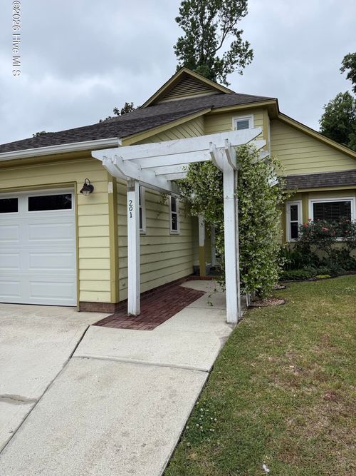 201 W Kilarny Rd, Wilmington, NC, 28409-2019 | Card Image
