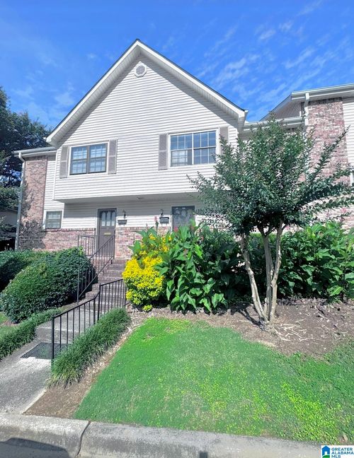 2728-2728 Southbury Cir, VESTAVIA HILLS, AL, 35216-3511 | Card Image