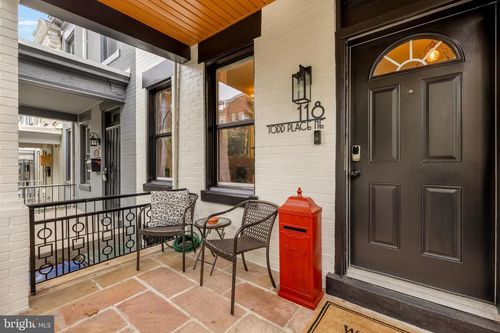 118 Todd Pl Ne, WASHINGTON, DC, 20002-1316 | Card Image