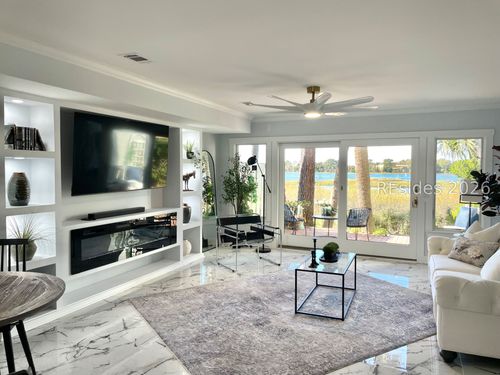 202-2 William Hilton Pkwy, Hilton Head Island, SC, 29926-1212 | Card Image