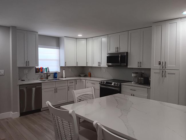 APT-105D - 300 N Highway A1a, Condo with 2 bedrooms, 2 bathrooms and null parking in Jupiter FL | Image 4