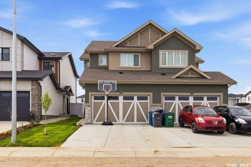 212 Myles Heidt Lane, Saskatoon, SK, S7W1J1 | Card Image