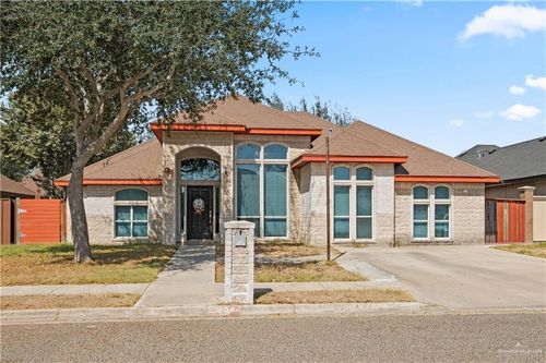 806 W Solar Dr, Mission, TX, 78574-7104 | Card Image