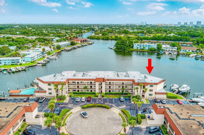 APT-316 - 313 Lake Cir, Condo with 2 bedrooms, 2 bathrooms and null parking in North Palm Beach FL | Image 32