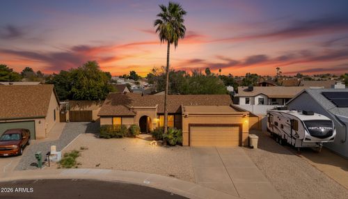 6715 N 81st Dr, Glendale, AZ, 85303-3221 | Card Image