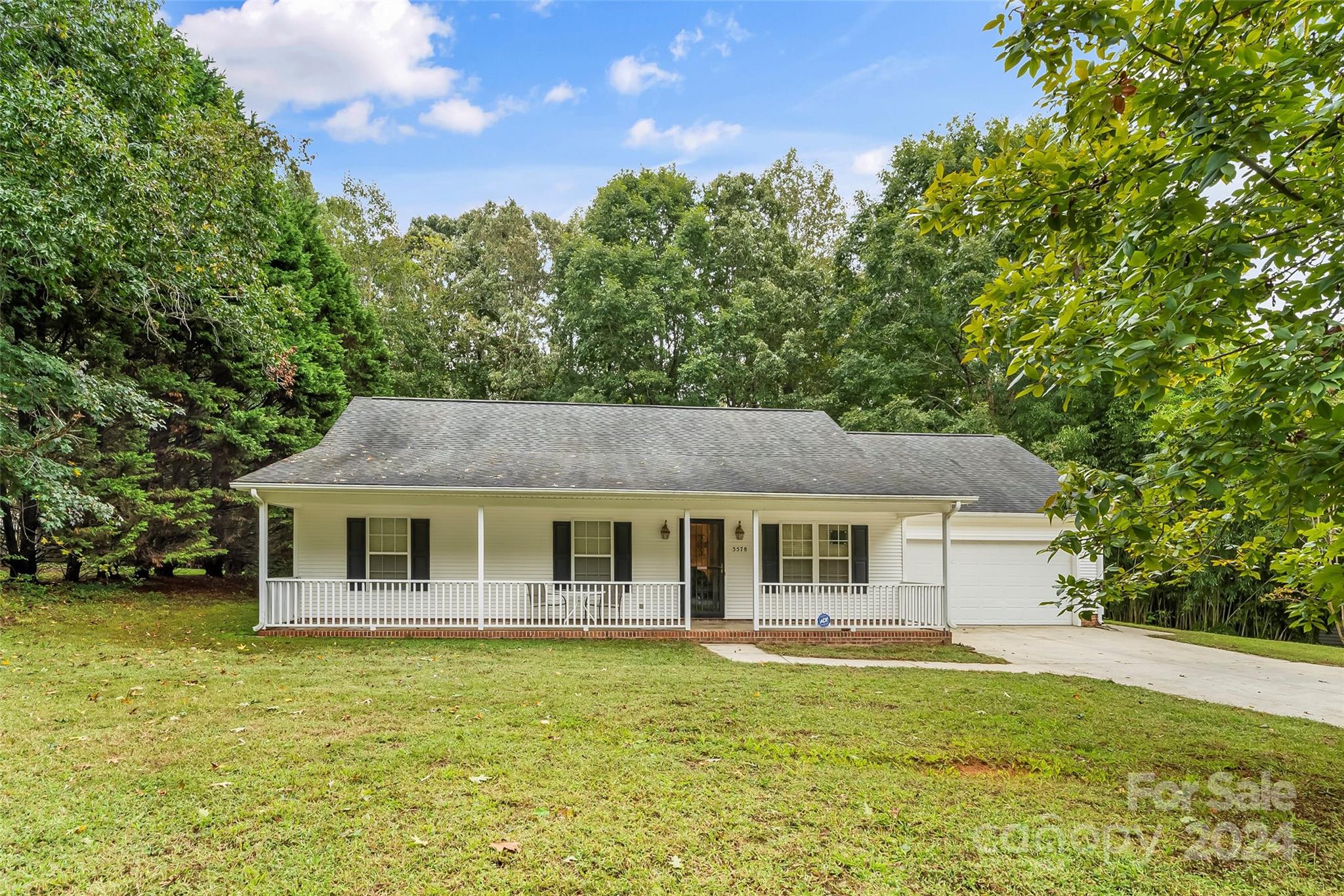 Kensington St, Denver, NC 28037