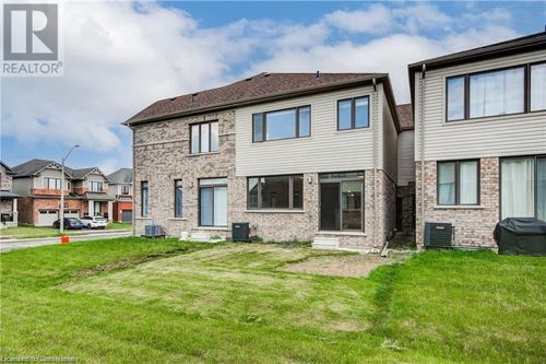 30 Robert Wyllie St, Ayr, ON, N0B1E0 | Card Image
