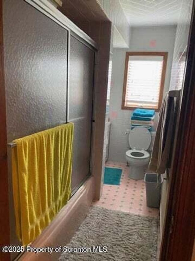 full bath | Image 21