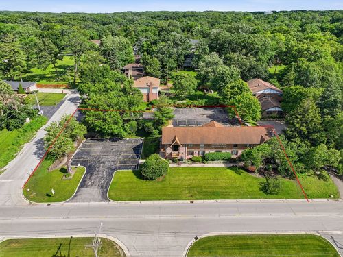 8265 Archer Ave, Willow Springs, IL, 60480-1586 | Card Image