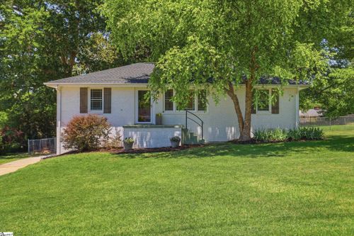 121 Endless Drive, Greer, SC, 29651 | Card Image