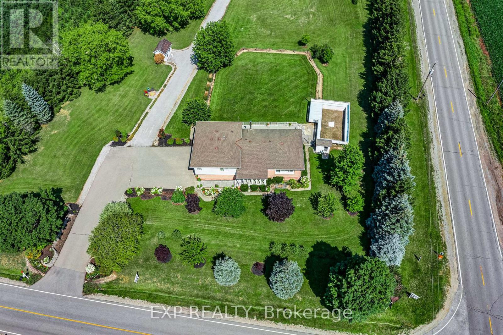Residential in East Gwillimbury (Mt Albert) 2