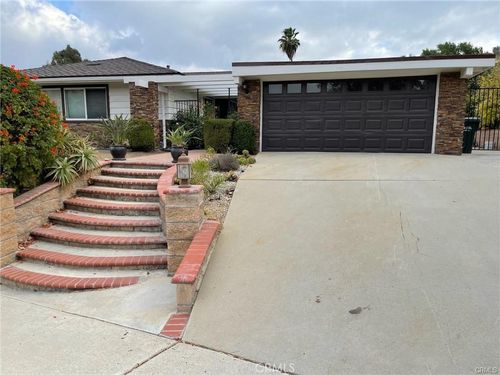 1566 Calle Artigas, Thousand Oaks, CA, 91360-6806 | Card Image