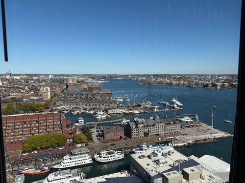 28a-85 E India Row, Boston, MA, 02110-3395 | Card Image