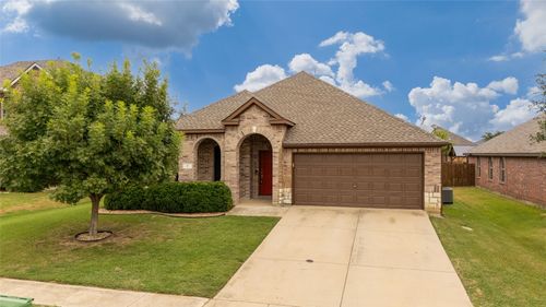 7 Chukar Ln, Sanger, TX, 76266-5762 | Card Image