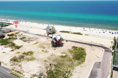 5919 Gulf Dr, Panama City Beach, FL, 32408-5601 | Card Image