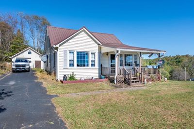 2568 Double Cabin Rd., House other with 4 bedrooms, 1 bathrooms and 1 parking in Hillsville VA | Image 3