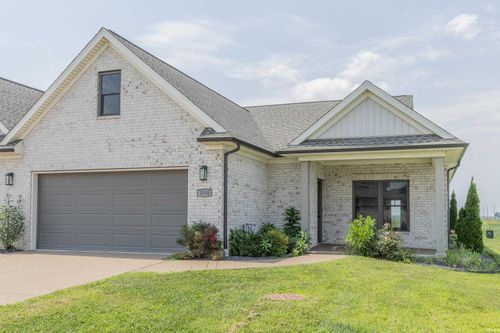 3390 White Oak Trl, Newburgh, IN, 47630-9443 | Card Image