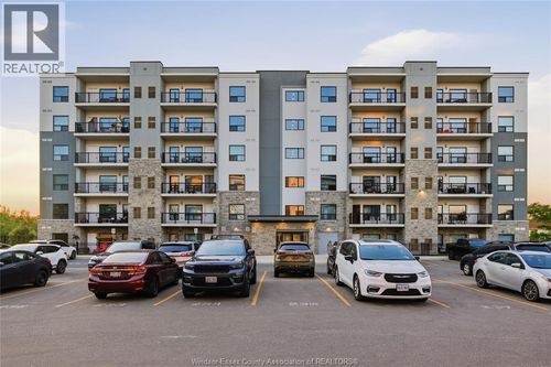 223-3340 Stella Crescent, Windsor, ON, N8T0B8 | Card Image
