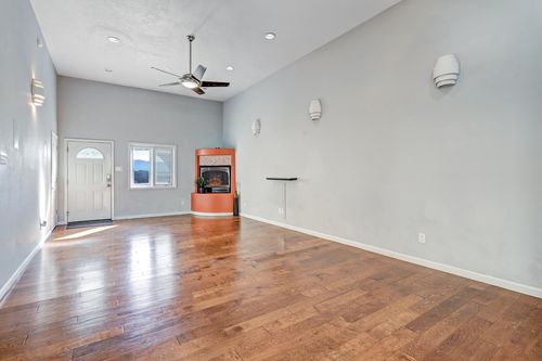 apt-b-1301 Rio Rancho Blvd Se, Albuquerque, NM, 87124-1069 | Card Image