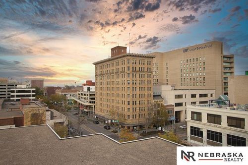 apt-301-100 N 12th St, Lincoln, NE, 68508-1437 | Card Image