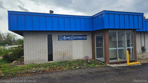 6721 Merriman Rd, Garden City, MI, 48135-1956 | Card Image