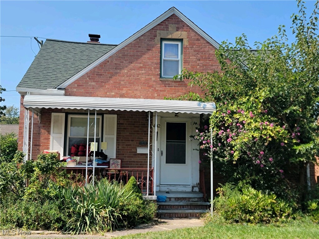 57th St, Cleveland, OH 44144