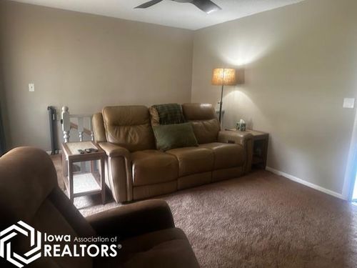 509 Sw 2nd Street Sw, Britt, IA, 50423 | Card Image