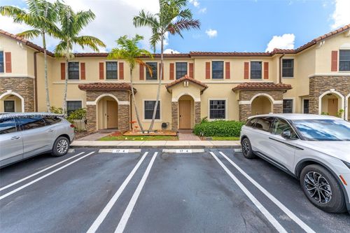 3214 Se 4th Ct, Homestead, FL, 33033-7223 | Card Image