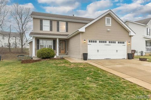 1208 Flintshire Ln, Lake St Louis, MO, 63367-1952 | Card Image