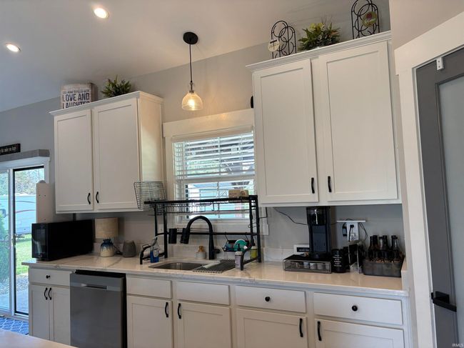 1017 Webb St, House other with 3 bedrooms, 2 bathrooms and null parking in Salem IN | Image 18