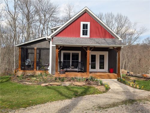 10073 Dunlap Rd, Cambridge, OH, 43725-8547 | Card Image