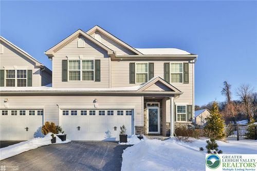 3868 Mink Rd, EMMAUS, PA, 18049-5264 | Card Image