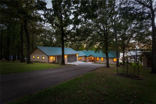 560 Private Road 52444, Leesburg, TX, 75451-2327 | Card Image