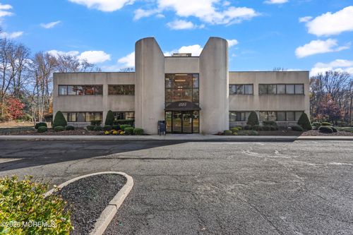 2j-225 Gordons Corner Rd, Manalapan, NJ, 07726-3356 | Card Image