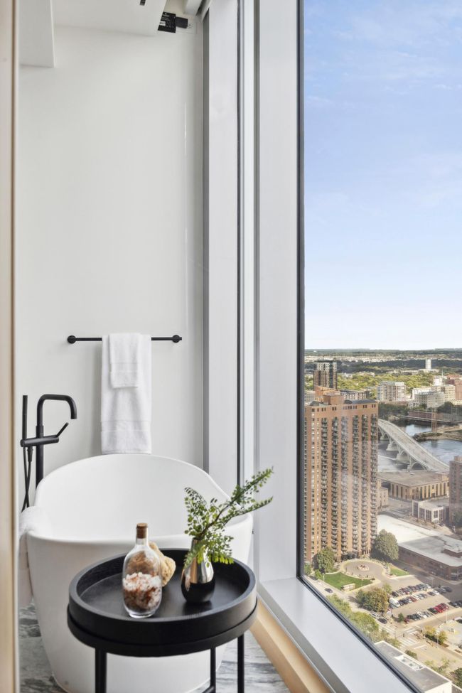 UNIT-3101 - 255 Hennepin Ave, Condo with 1 bedrooms, 2 bathrooms and null parking in Minneapolis MN | Image 52
