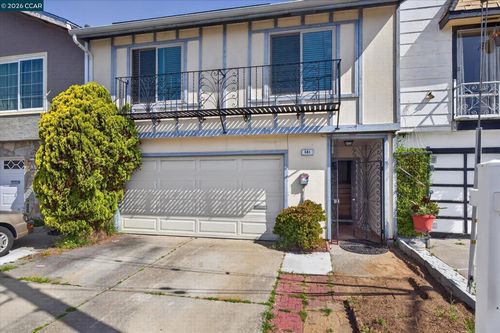 581 Price St, Daly City, CA, 94014-2130 | Card Image