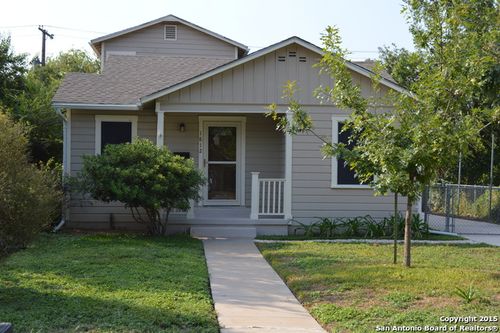 1812 Mardell St, San Antonio, TX, 78201-2339 | Card Image