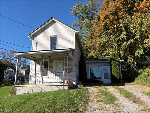 298 E Grant St, East Palestine, OH, 44413-2365 | Card Image